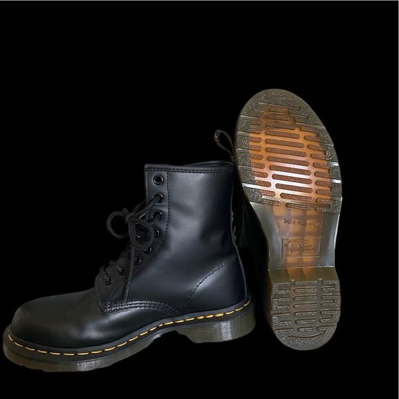 1460 Dr. Marten Boots - Picture 3 of 4